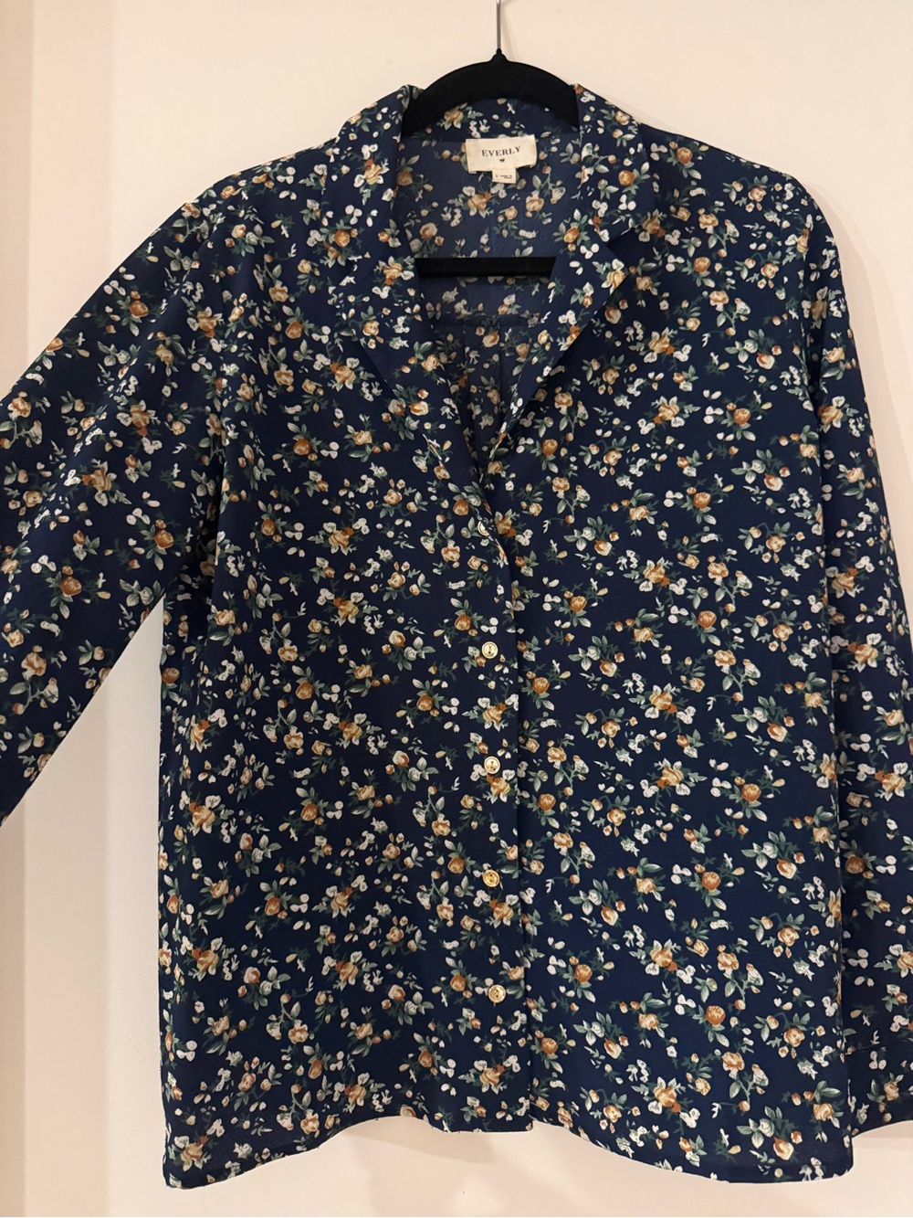 EVERLY Navy Floral Button-Up Shirt